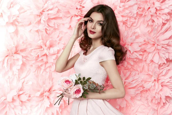 Beautiful sexy woman in dress many flowers makeup summer spring — Stock Photo, Image