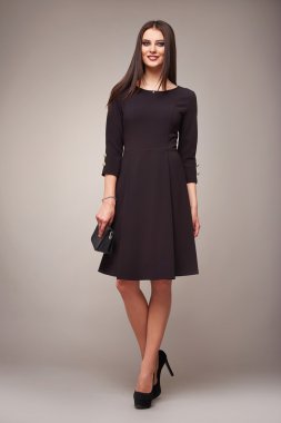 Güzellik moda giysiler casual koleksiyonu kadın modeli esmer