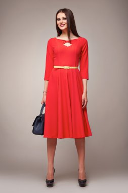 Güzellik moda giysiler casual koleksiyonu kadın modeli esmer