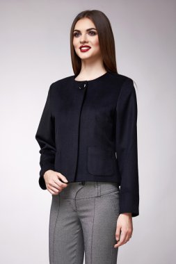 Güzellik moda giysiler casual koleksiyonu kadın modeli esmer