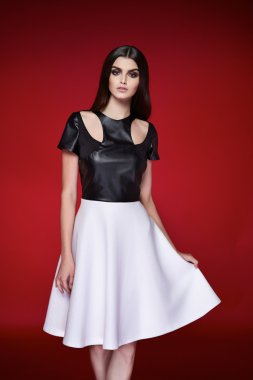 Güzel seksi kadın elbise giyim koleksiyonu katalog