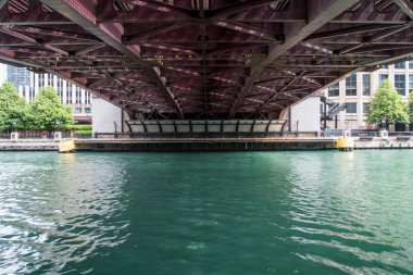 Chicago'da köprü alt