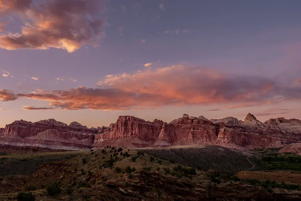 Capitol Reef Cliffs Sunset Sky Utah Summer — ストック写真