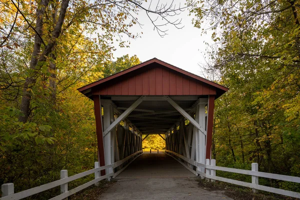 Fall Colors Begin Show Everett Bridge Cuyahoga Valley National Park — Φωτογραφία Αρχείου