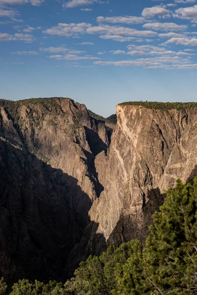 Kara Kanyon Parlak Duvarları Colorado Daki Karanlık Gölgelerde Söndü — Stok fotoğraf