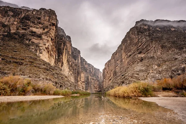 Aguas Tranquilas Del Río Grande Través Del Cañón Santa Elena — Foto de Stock