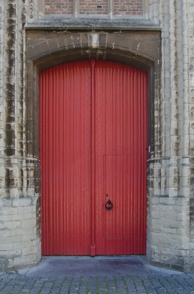 Porta di legno rosso — Foto Stock