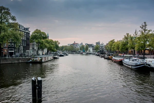 Amstel River in Amsterdam — Stock Photo, Image