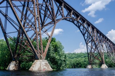 St Croiix Nehri üzerinde köprü