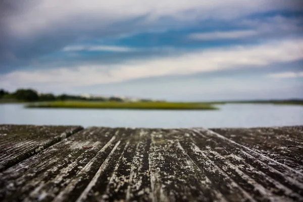 Entrada sobre Paseo marítimo de madera — Foto de Stock