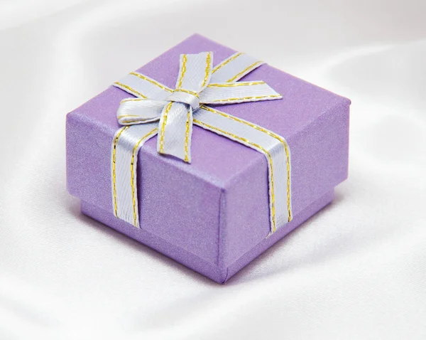 Gift box on white background. — Stock Photo, Image