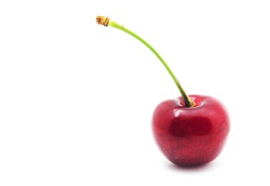 Beyaz arkaplanda kiraz izole