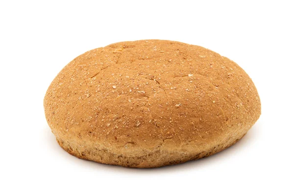 Цельнозерновой хлеб изолирован на белом фоне — стоковое фото