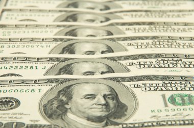 Arkaplan olarak 100 dolar..