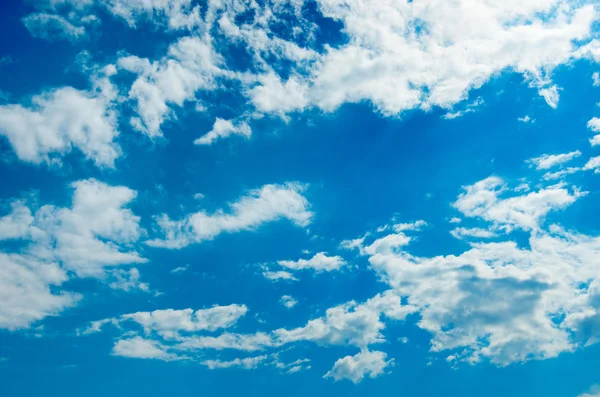 Fundo Céu Azul Com Nuvens Brancas — Fotografia de Stock