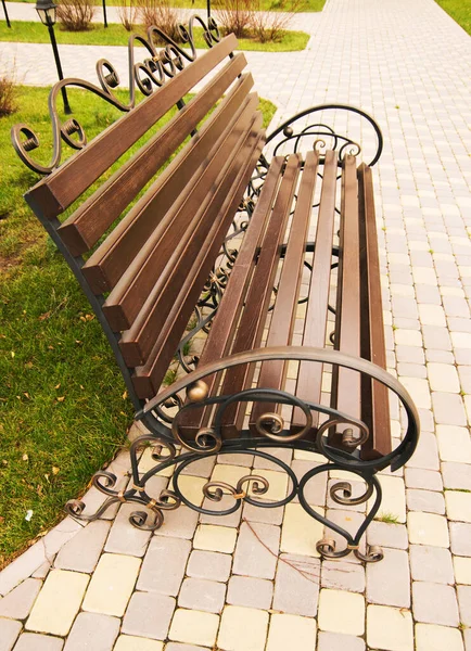 Seul Banc Sur Parc — Photo