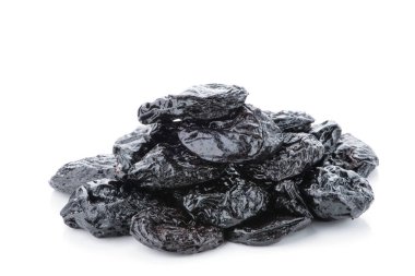 Kuru erikler beyaz arkaplanda izole edildi