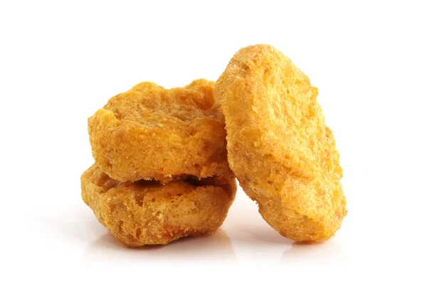 Gebratene Chicken Nuggets Isoliert Auf Weiß — Stockfoto