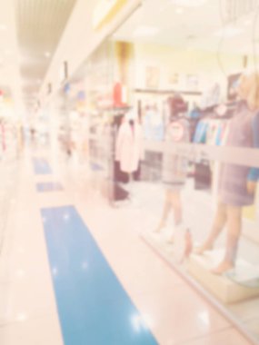 Alışveriş merkezinin soyut arkaplanı, odak derinliği.