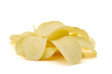 Patates cipsi izole edilmiş beyaz arkaplan.