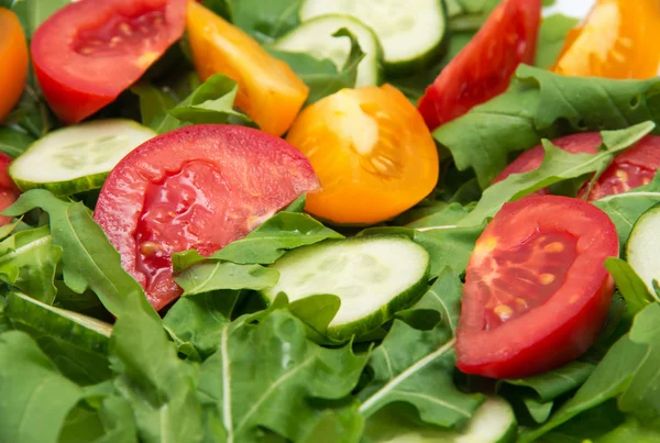 Fresh salad — Stock Photo, Image