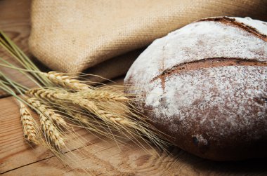 Taze pişmiş geleneksel ekmek.