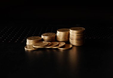 Altın para desteleri para biriktirme kavramı