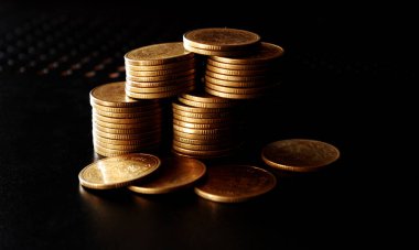 Altın para desteleri para biriktirme kavramı