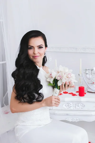 stüdyoda poz güzel gelin