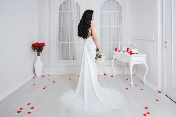 stüdyoda poz güzel gelin