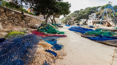 Balık ağlarına bir liman