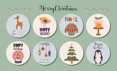 Ren geyiği, kuş, süveter, pasta, ağaç, penguen, süs eşyası ve selamlarla dolu şirin Noel etiketleri. Tatil kartları, hediye etiketleri, çıkartmalar, baskılar ve kış tasarımı için mükemmel. Vektör.