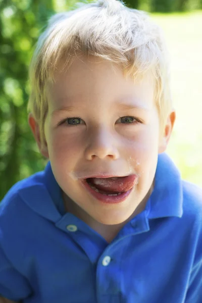 Boy with dirty face — Stock Photo, Image