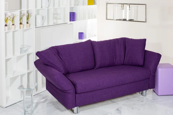 Purple couch — Stock Photo, Image