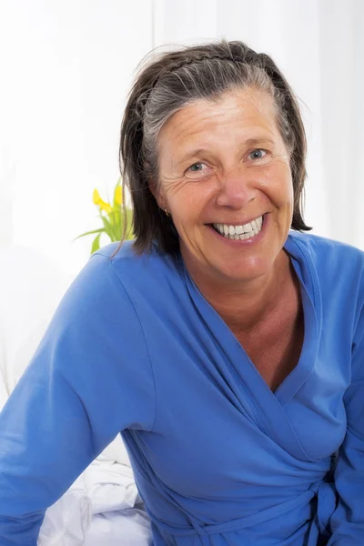 Retrato de mujer sonriente — Foto de Stock