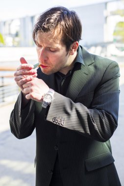 businesman yasaktır