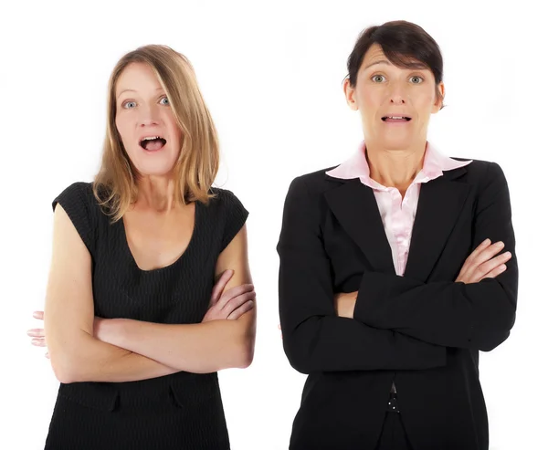 Vrouwen op zoek verbaasd — Stockfoto