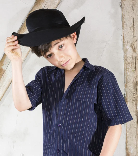 Jovem menino como um cowboy — Fotografia de Stock