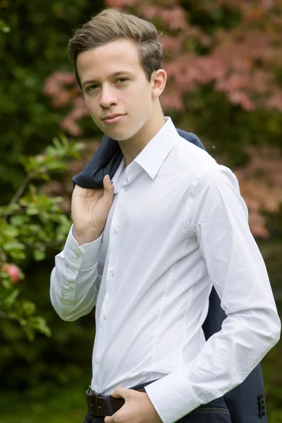 Retrato de un joven — Foto de Stock