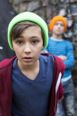 iki çocuklar Bahçesi