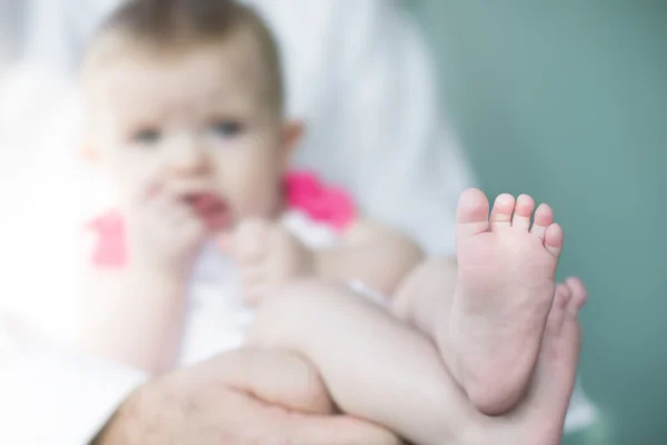 Pés de um bebê — Fotografia de Stock