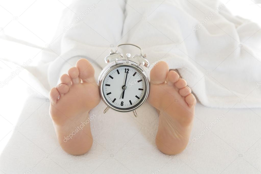 naked alarm clod Black cock female sucker