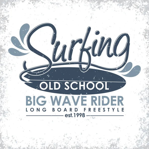 Surfing t-shirt grafisk design — Stock vektor