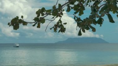 Beau Vallon adlı ada Mahe, Seyşel Adaları.