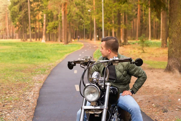 Beautiful Man Sits Motorcycle Road — Stock Photo, Image