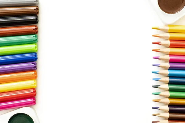 Crayons Couleur Peintures Marqueurs Sur Fond Blanc Matières Pour Dessin — Photo