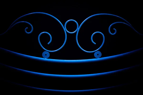 siyah zemin üzerine mavi çit Dekoratif-süsleme elementler