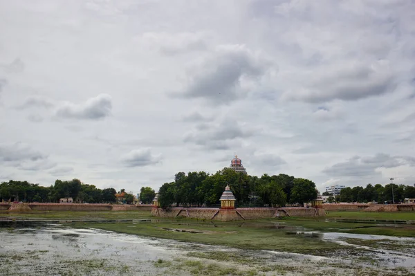 印度马杜拉市 2018年11月2日 泰米尔纳德邦马杜拉市万迪尤尔 马里亚曼寺 Vandiyur Mariamman Temple 或Maariamman Kovil Teppakulam — 图库照片