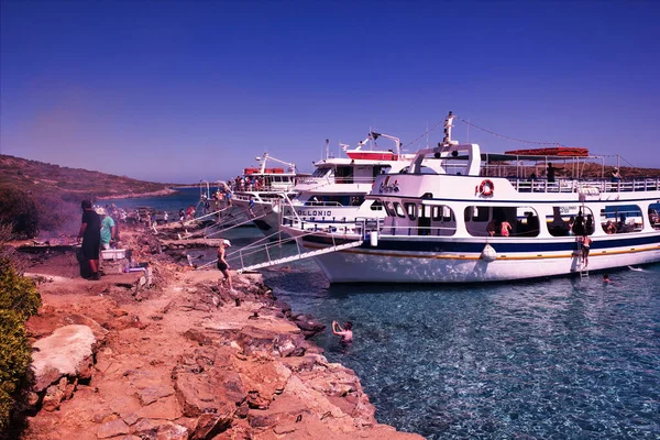 Crete Kreta Greece September 2017 Three Ships Docked Tourist People — Stock Photo, Image