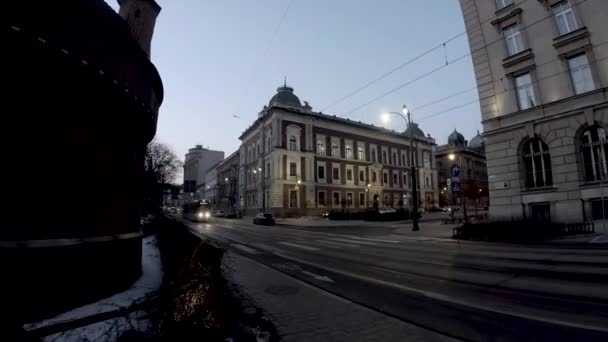 Krakau Polen Februar 2021 Eine Straßenbahn Des Öffentlichen Personennahverkehrs Einer — Stockvideo